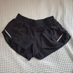 Lululemon Hotty Hot Shorts 2.5” inseam